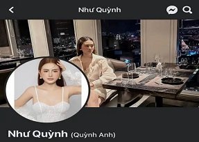 như Quỳnh cũng chơi xếp hình với cha chồng